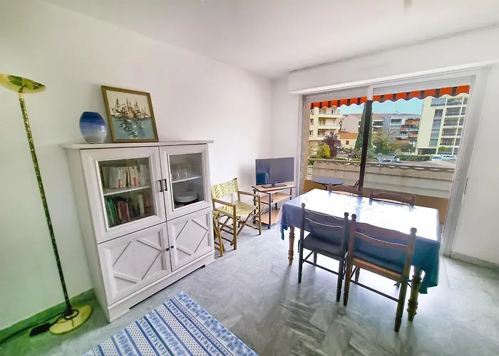 Les Tournesols Hyeres